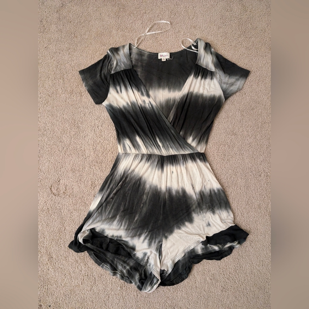 Short Sleeve V-Neck Dark Green Romper